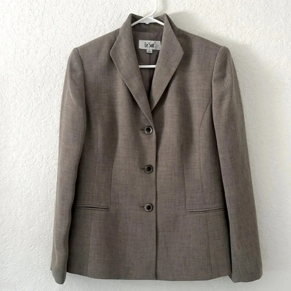 Neutral blazer size 8 Le Suit button down blazer built in shoulder pads - Picture 1 of 10
